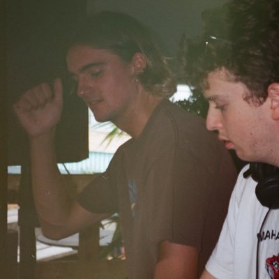 Tom Kingham - Twitter Profile Picture of Tom Kingham (@tomkingham27) on Twitter