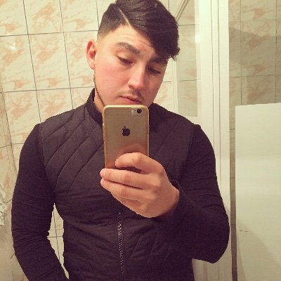Profile Picture of Jonathan Allende (@Jonatha64417374) on Twitter