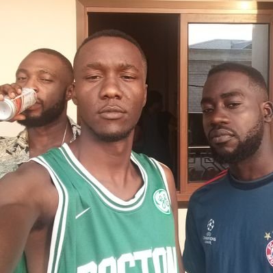 Profile Picture of Mc. BRIETLING (@LoydIvan) on Twitter