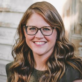 Profile Picture of Graceful Little Honey Bee (@honeybeegrace) on Pinterest