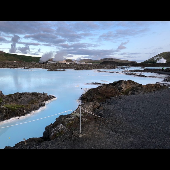 Profile Picture of Tia Fortson (@tfort305) on Poshmark