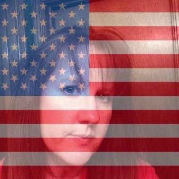 Profile Picture of Mari-jean Walker (@jeanjean99) on Poshmark