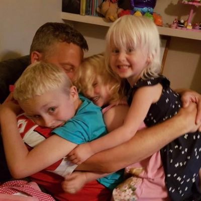 Profile Picture of David Macbeth (@DavidMacbeth10) on Twitter