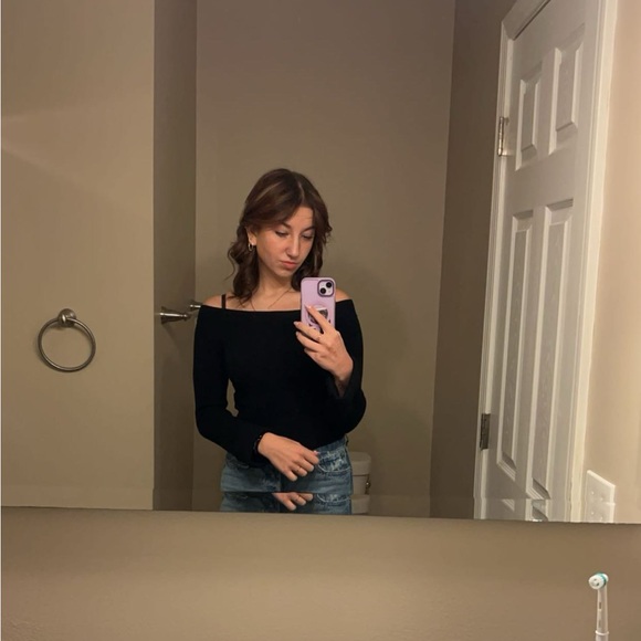 Profile Picture of Jayden Grunkemeyer (@jgrunkemeyer) on Poshmark