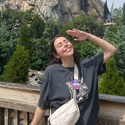 Profile Picture of Paula Acosta (@readbypaula) on Youtube