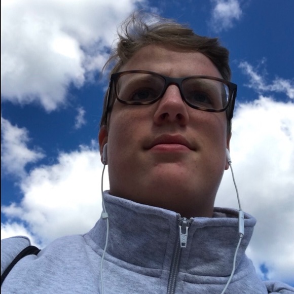 Profile Picture of Thomas Mathews (@thomasmathews) on Poshmark