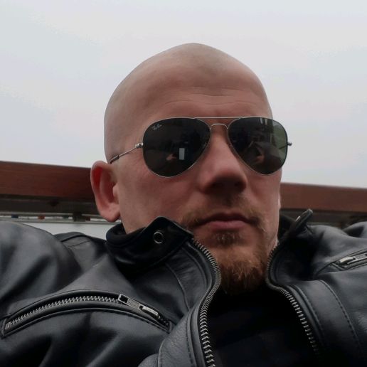 Profile Picture of Jaroslaw Zajaczkowsk (@jarezajac) on Tiktok