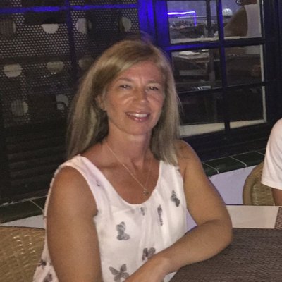 Profile Picture of Suzanne Magee (@SuzanneMagee10) on Twitter