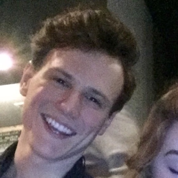 Profile Picture of Kevin Bird (@kdb0224) on Poshmark