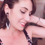 Profile Picture of Chelsea Huntley (@chilldaze.blog) on Instagram