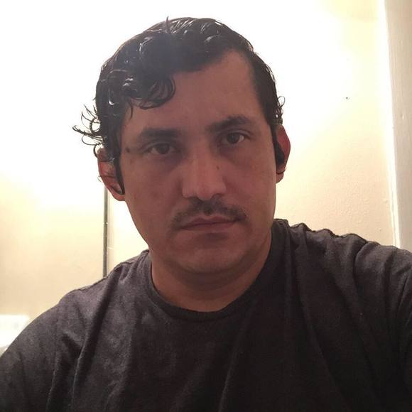 Profile Picture of Jose Manuel (@josemanuel598) on Poshmark