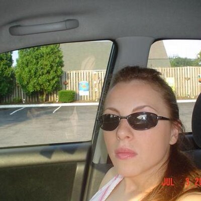 Profile Picture of Julie Jordan (@@julie_jordan82) on Twitter
