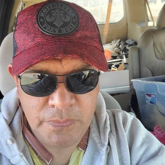 Profile Picture of Jose luis Corrales (@aguijoe10) on Poshmark