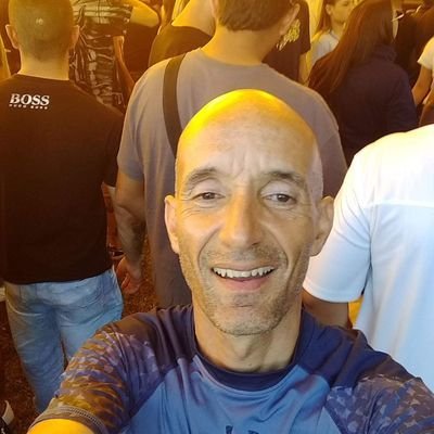 Profile Picture of Carlos Enrique Fox Q (@carlosfox81) on Twitter