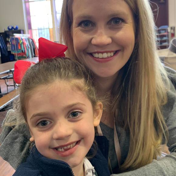 Profile Picture of Courtney Younts (@cyounts84) on Poshmark