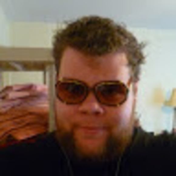 Profile Picture of Cory Garrett (@cohogar) on Poshmark