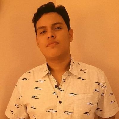 Profile Picture of John Varela (@john_vare) on Twitter