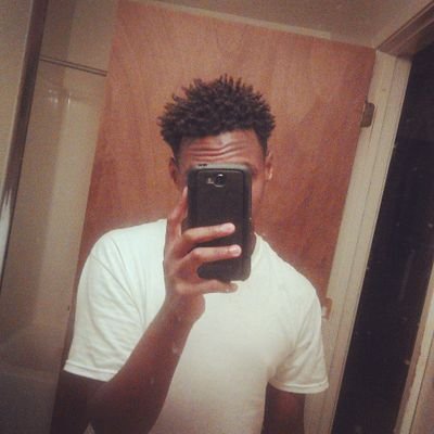 Profile Picture of Devin Leach (@devinleach17) on Twitter