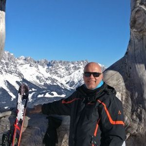 Profile Picture of Michael Schreck (@realmichishrek) on Twitter