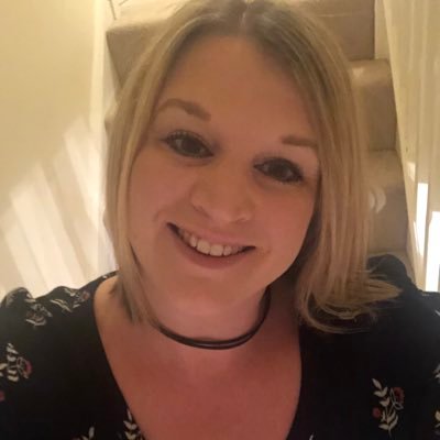 Profile Picture of Rachael Downs (@rdowns77) on Twitter