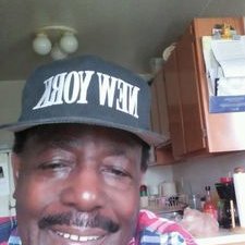 Profile Picture of Wallace Floyd (@WallaceFloyd4) on Twitter