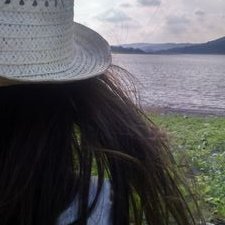 Profile Picture of Julia Yousef (@YousefJulia) on Twitter