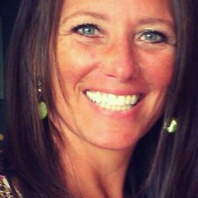 Profile Picture of Debra Hoyt (@HoytDebra) on Twitter