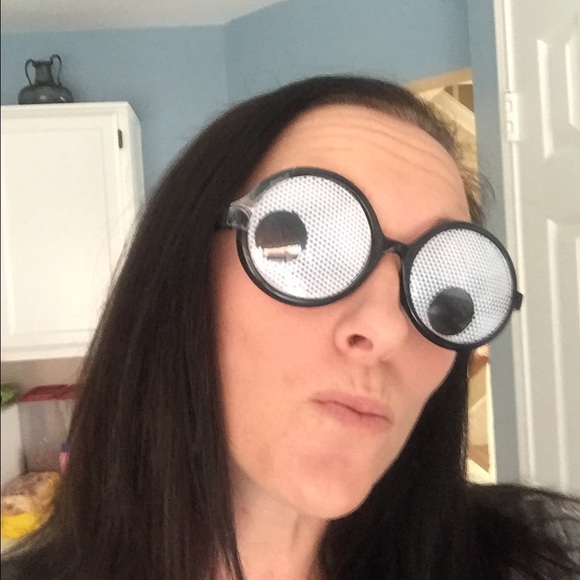 Shannon Roye - Poshmark Profile Picture of Shannon Roye (@82shan82) on Poshmark