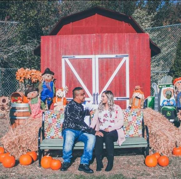 Nevena Loncar - Poshmark Profile Picture of Nevena Loncar (@nevena21) on Poshmark