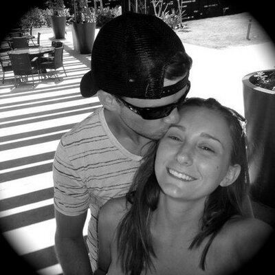 Profile Picture of Amanda Decerce (@@AmandaDecerce) on Twitter