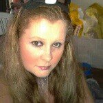 Profile Picture of Rae Howard (@girl_blunt_roller_) on Instagram