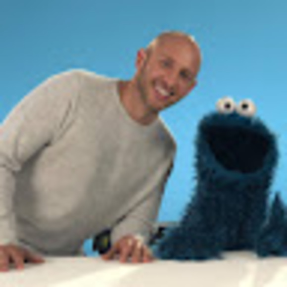 Profile Picture of David Heath (@davidheath007) on Poshmark