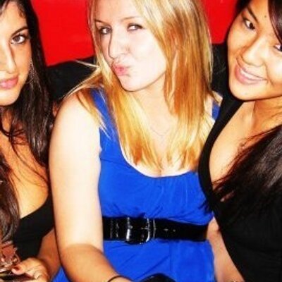Profile Picture of Amanda Hacker (@NYheart2108) on Twitter