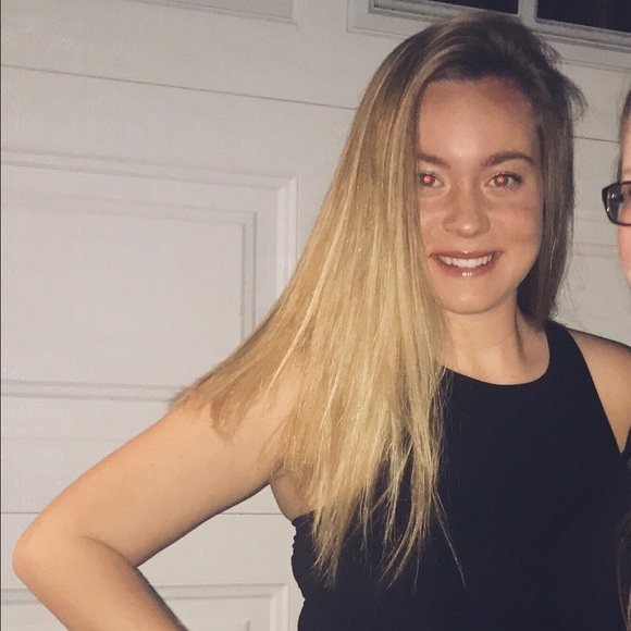Profile Picture of Alison Campbell (@acampbell99) on Poshmark