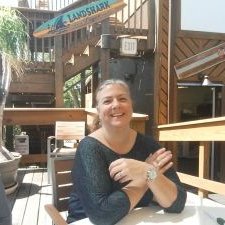 Profile Picture of Phyllis Machado (@PhyllisMachado1) on Twitter