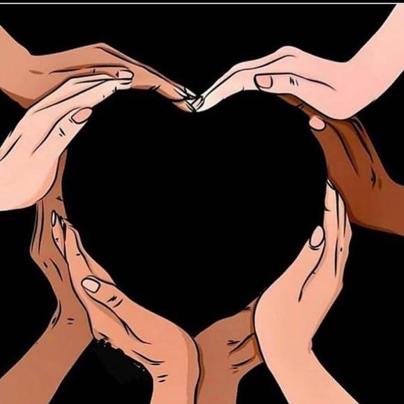 Profile Picture of Lani Gonzalez (@lanig2) on Poshmark