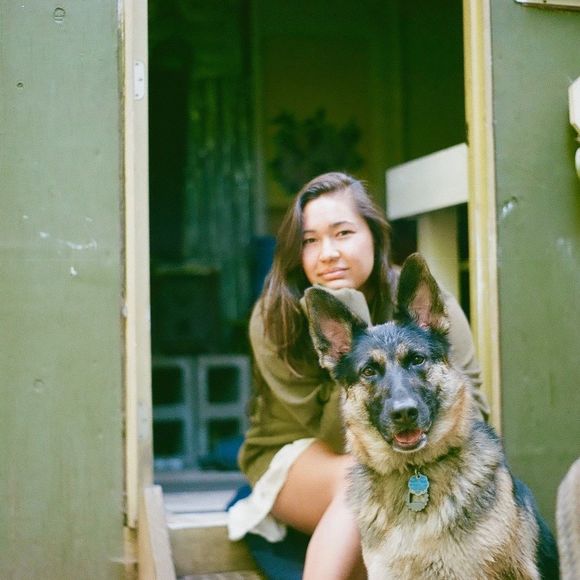 Profile Picture of Michelle Yasutake (@myasutake) on Poshmark