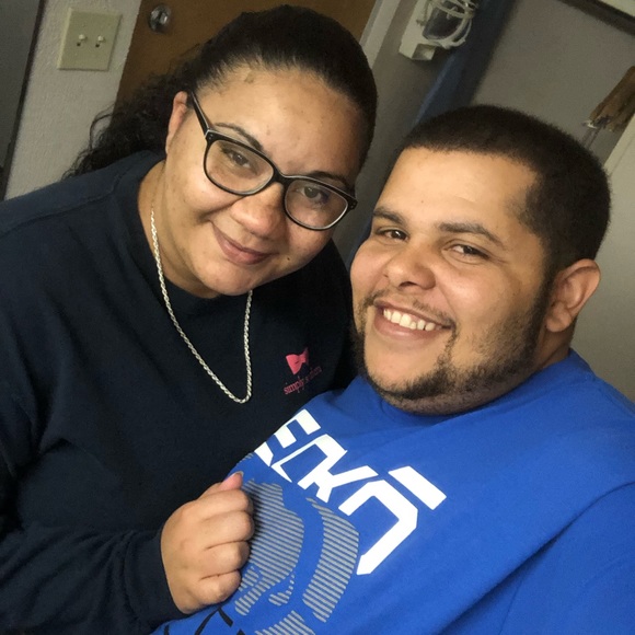 Profile Picture of Anthony Locklear (@anthonylocklear) on Poshmark