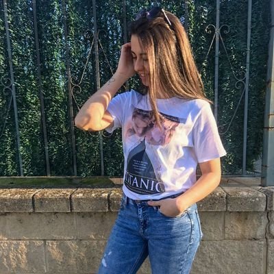 Profile Picture of 𝕷𝖚𝖈𝖎́𝖆 (@Lucii13x) on Twitter