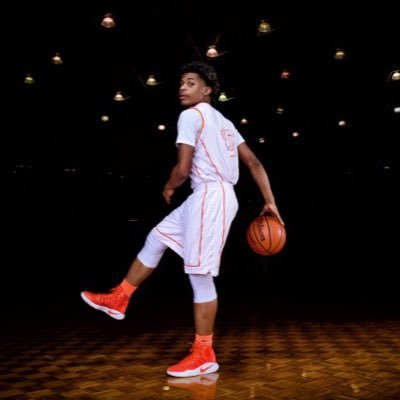Profile Picture of Tori Cummings (@ToriCummings12) on Twitter