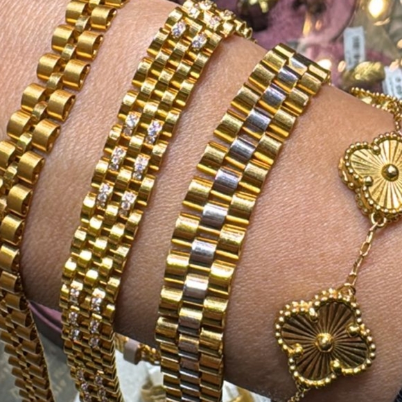 Profile Picture of Tilly Tilly (@fatenmohym) on Poshmark