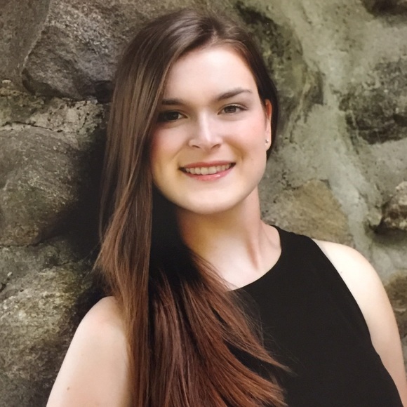 Profile Picture of Sam Serio (@sam_serio) on Poshmark