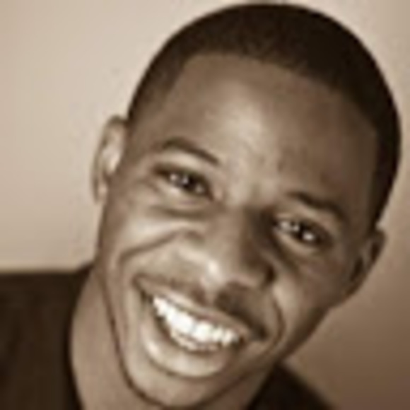 Profile Picture of Kenneth e. Lambert ii (@kenconciergellc) on Poshmark