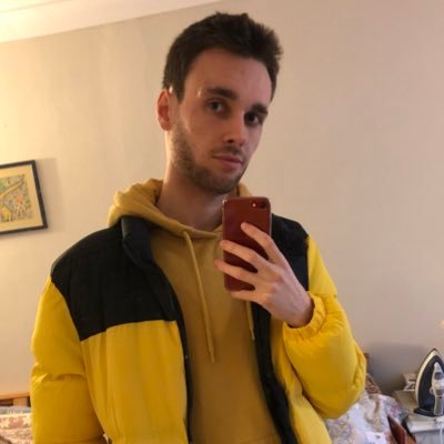 Profile Picture of Nick (@NickFry_) on Twitter
