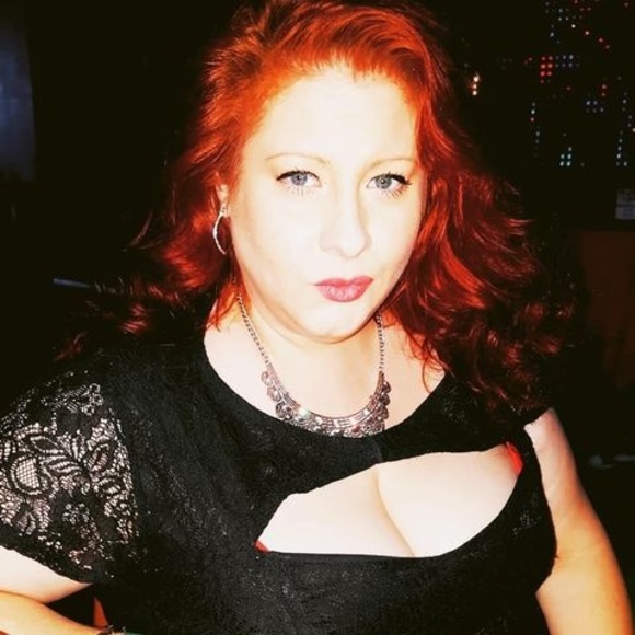 Profile Picture of Kara Gibbs (@karagibbs236) on Poshmark