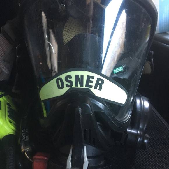 Profile Picture of Tim Osner (@timosner) on Poshmark