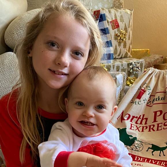 Profile Picture of Amanda Bedsaul (@mandyb80) on Poshmark