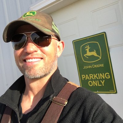 Profile Picture of Gary Chambers (@TractorView) on Twitter