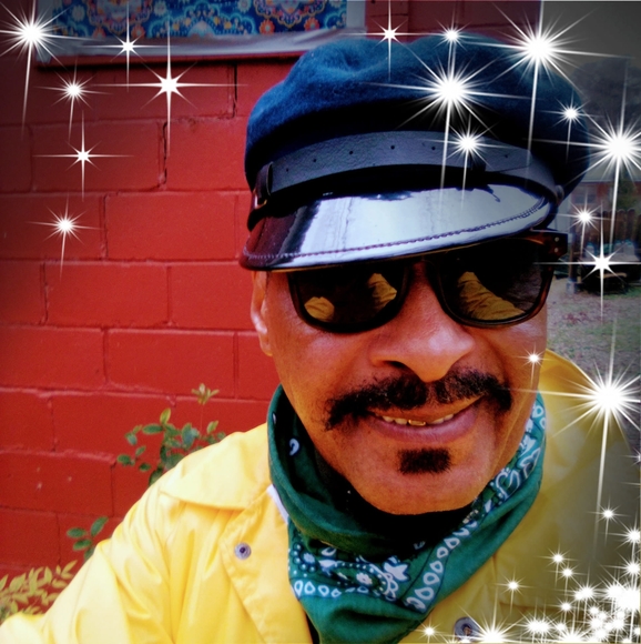 Profile Picture of Nolan Coates (@ncoates85) on Poshmark