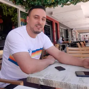 Profile Picture of Simo Ezhari (@simoezhari) on Tiktok